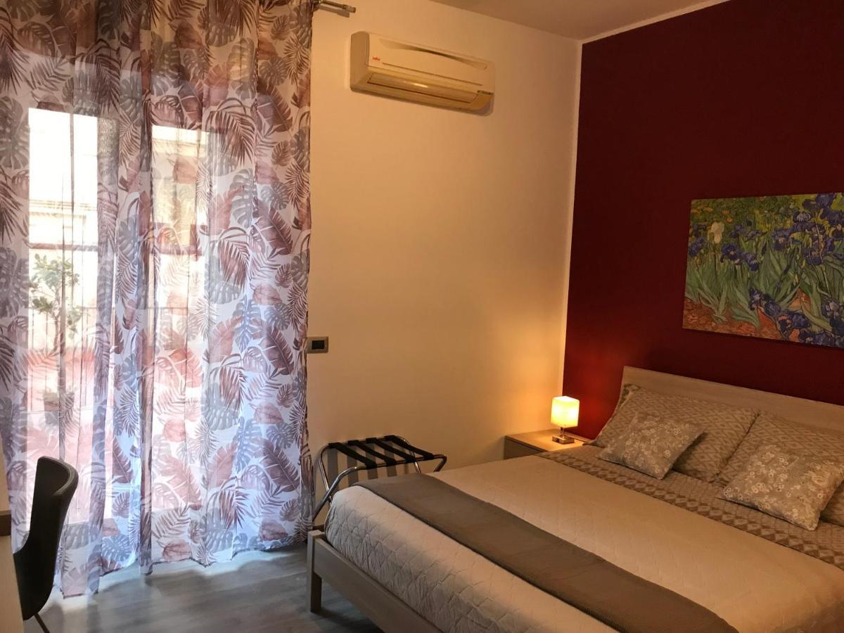Dr House Apartment Katania Zewnętrze zdjęcie